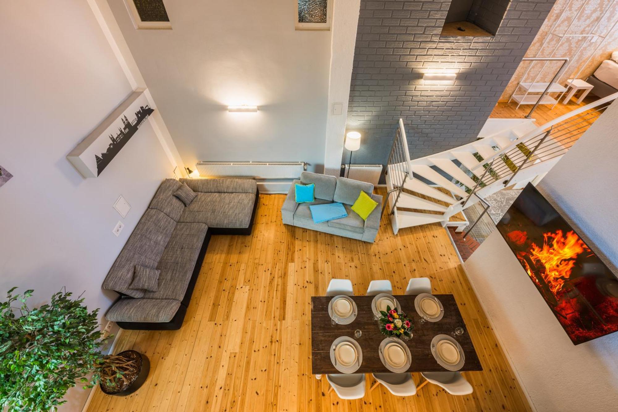Exklusive Und Grosszuegige Wohnung 140 Qm In Magdeburg Top-Lage Mit Kicker Fuer Bis Zu 8 Personen Εξωτερικό φωτογραφία